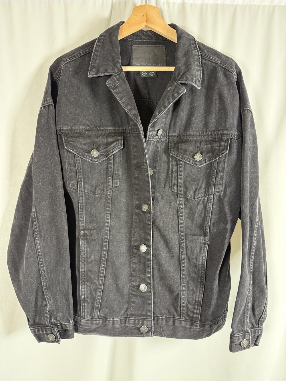 American Eagle Outfitters Women's Faded Black Denim Trucker Jacket